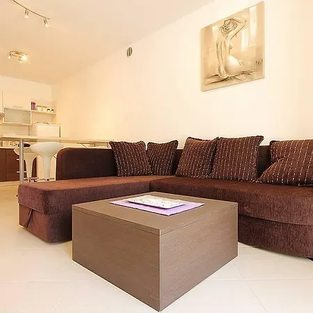Danijel Apartment