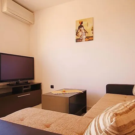 Danijel Apartman