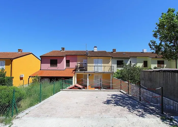 Apartman Danijel *