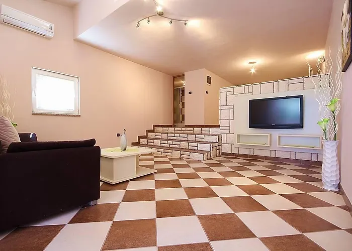 Danijel Apartman